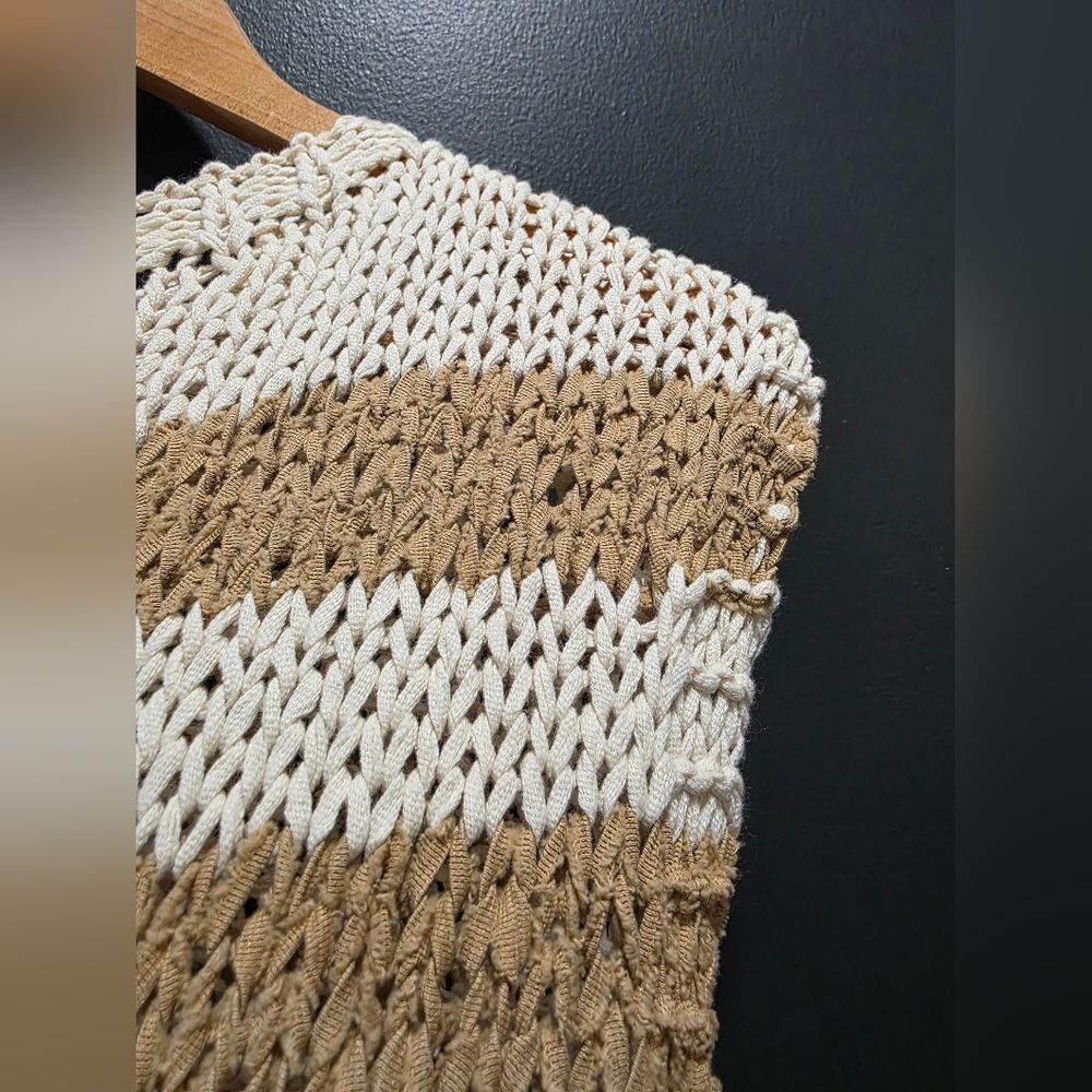 Free People Women's Wave After Wave Loopy Knit Sleeveless Sweater Sz M Tan Cream - Picture 8 of 13